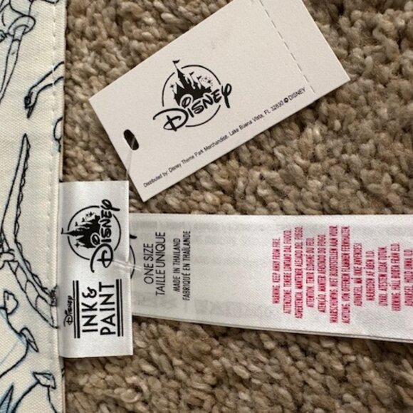 NWT SET OF 4 DISNEY INK & PAINT COLLECTION LARGE PLACEMATS. 21"X14" - Picture 5 of 5